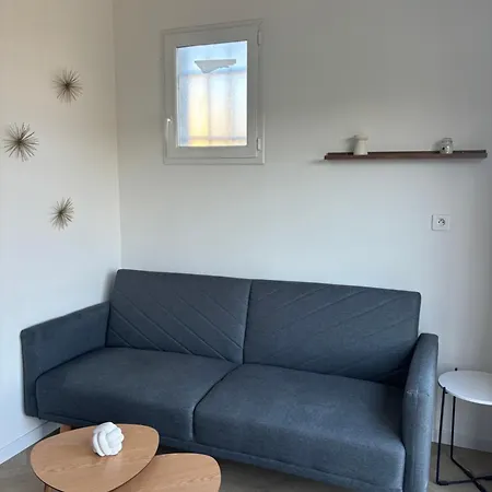 Chez Tine ホームステイ